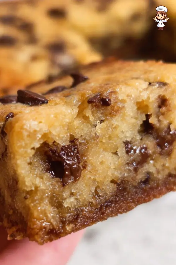 How to Make Chocolate Chip Banana Bars