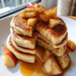 apple cinnamon pancakes